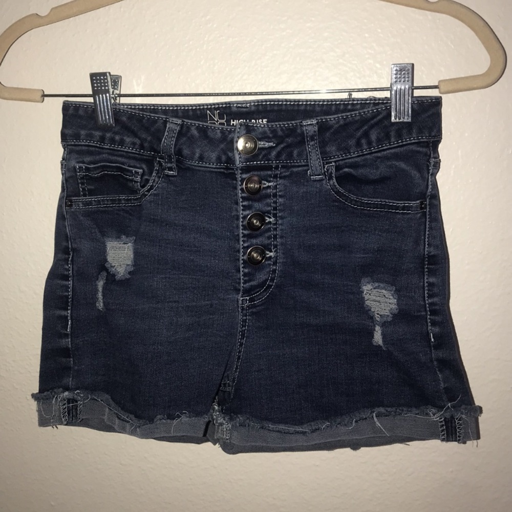 NOBO high rise shorts